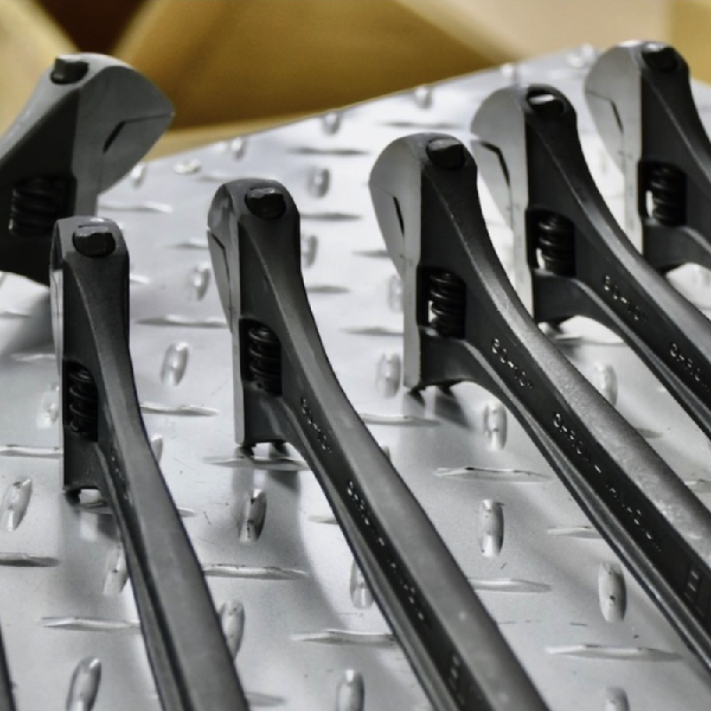 Mỏ lết đen ELORA 60-A kích thước size 4-24 inch - Ảnh 2